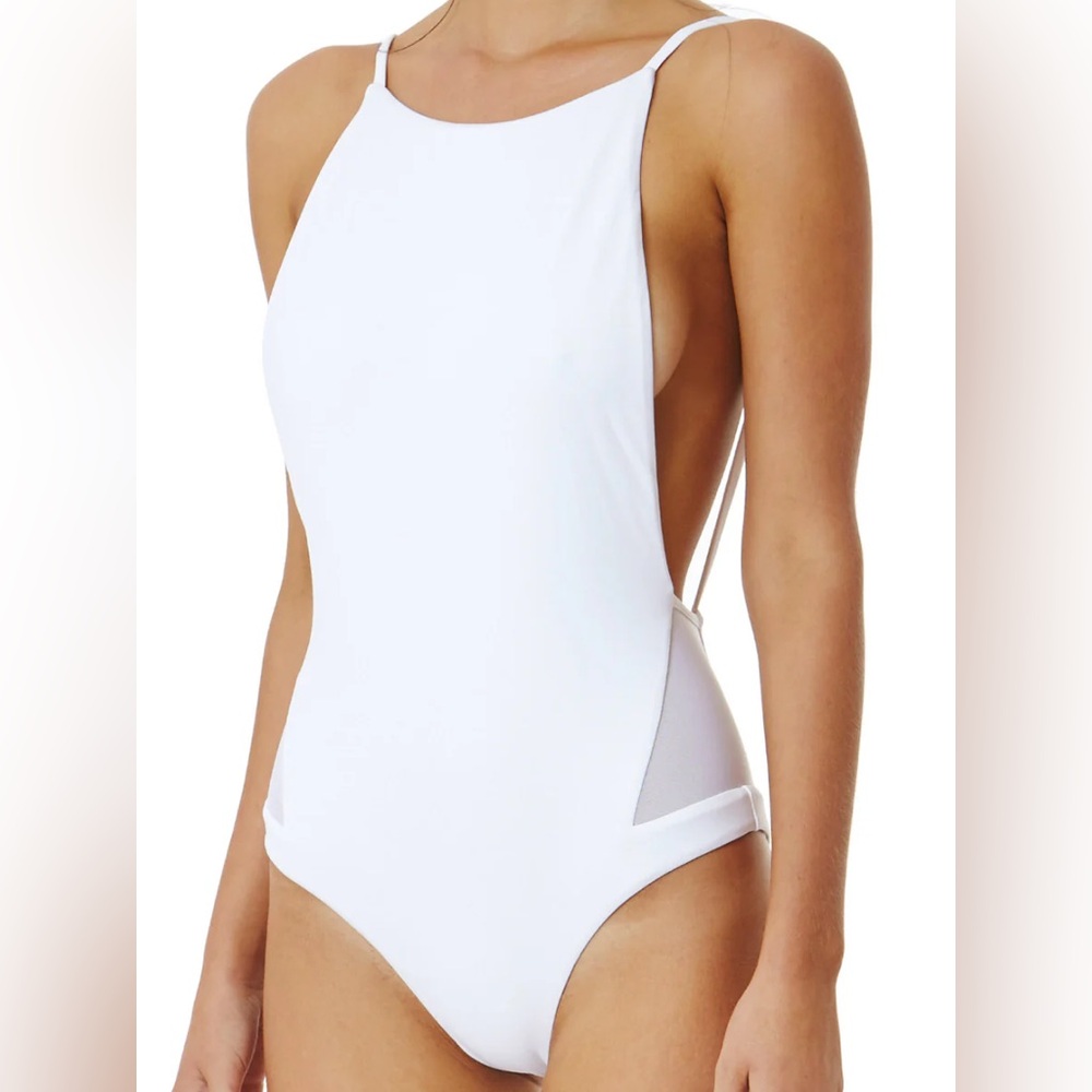 EUC // FELLA // SZ LG // Mad Max One Piece - White // Retail $189